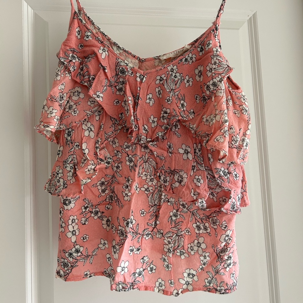 LOVE STITCH Pink floral top